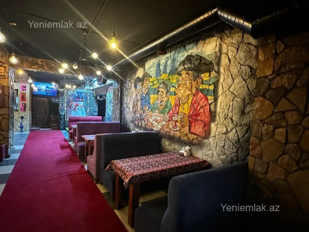 Satılır 8 otaqlı obyekt 207 m²