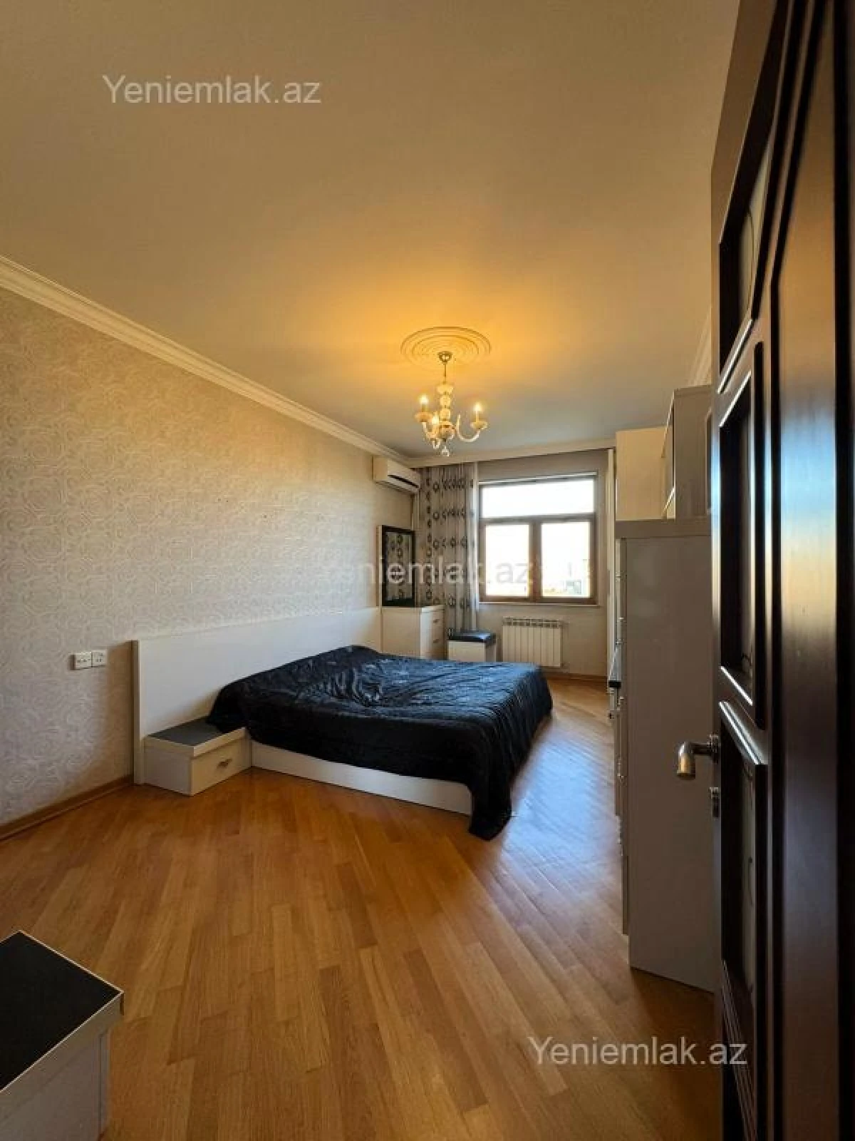 Satılır 4 otaqlı yeni tikili 172 m²