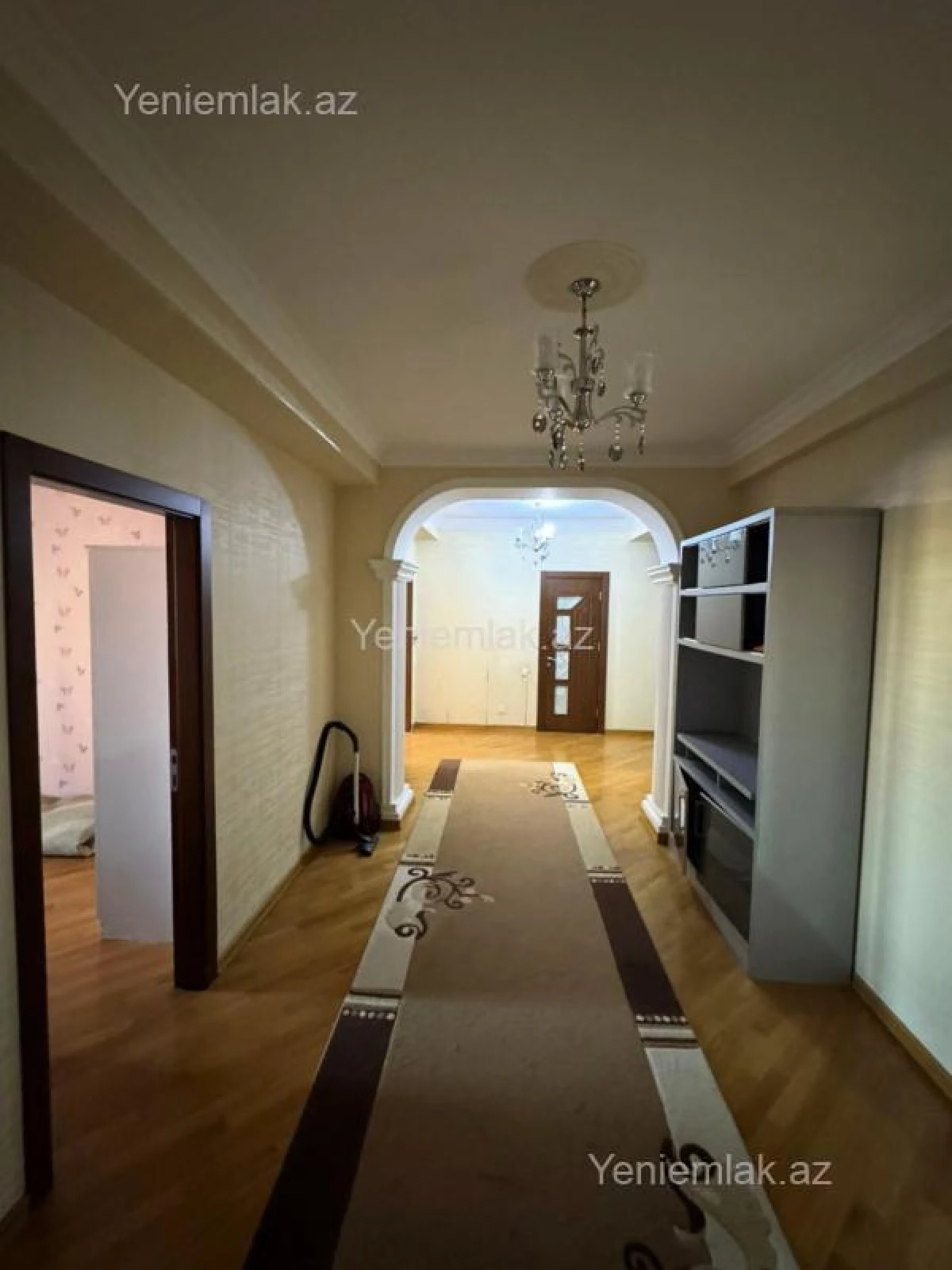 Satılır 4 otaqlı yeni tikili 172 m²