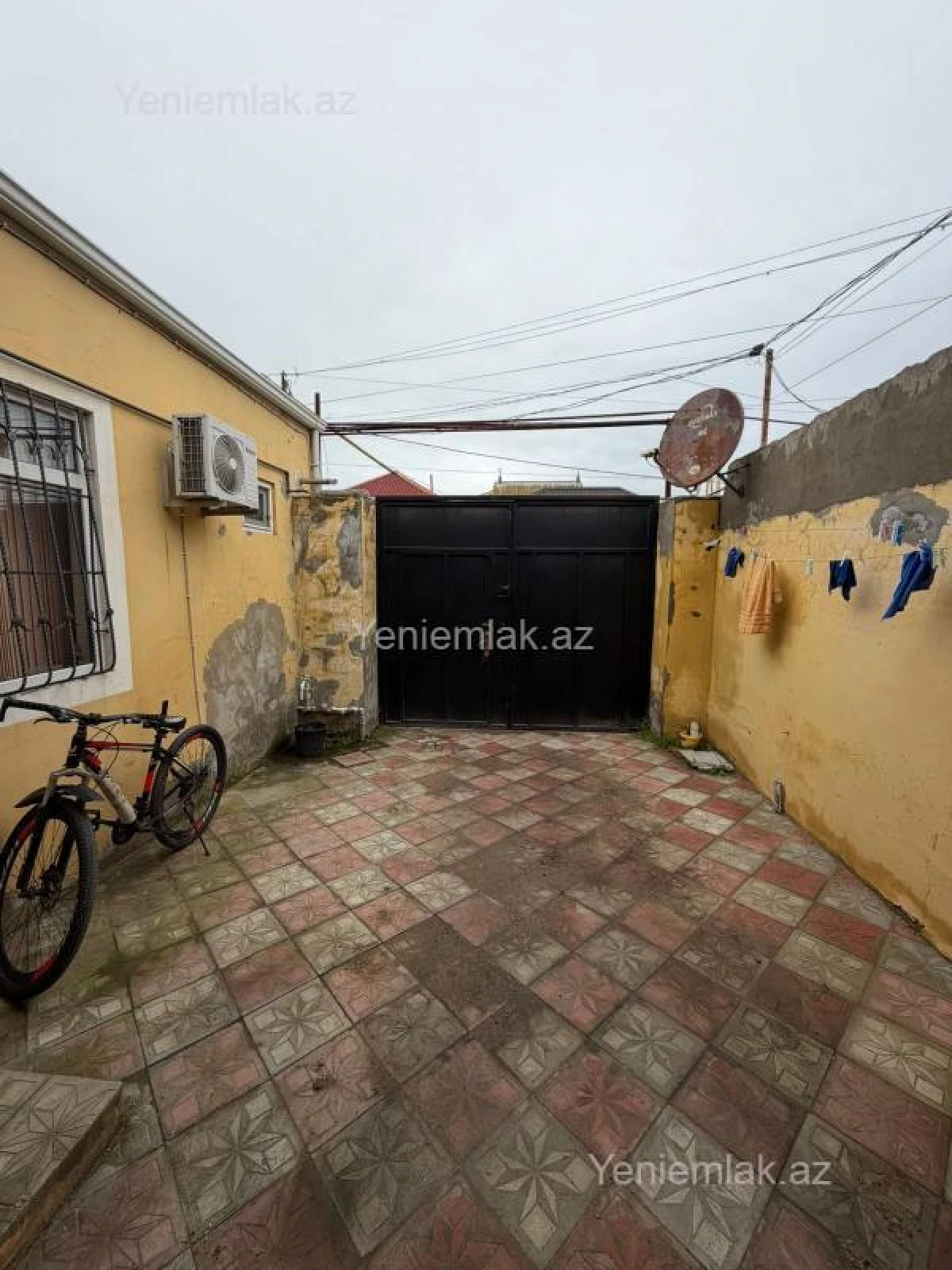 Satılır 2 otaqlı həyət evi 60 m²