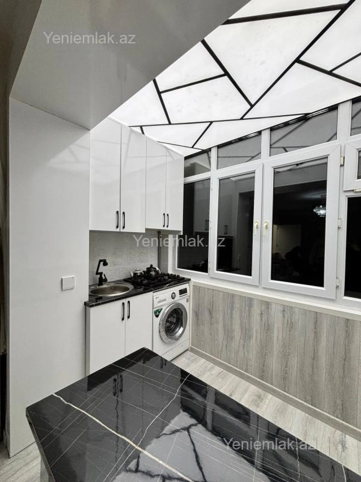 Satılır 2 otaqlı köhnə tikili 36 m²