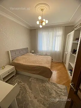 Satılır 3 otaqlı yeni tikili 125 m²