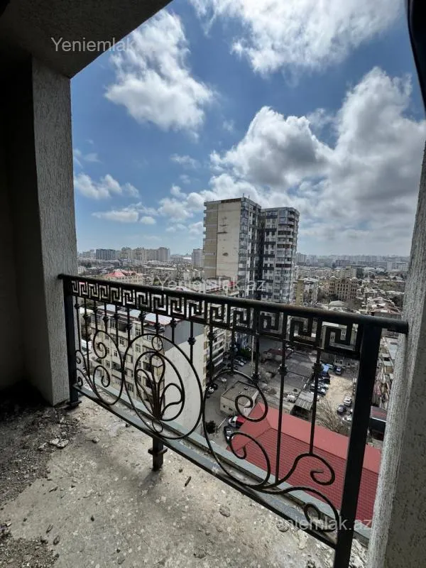 Satılır 2 otaqlı yeni tikili 83 m²