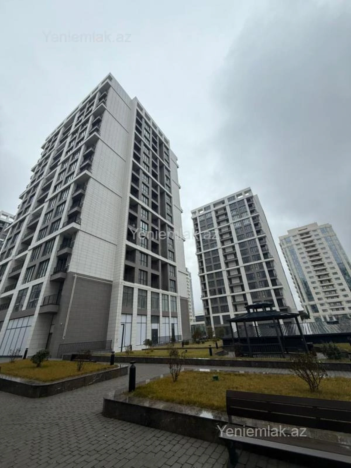 Satılır 2 otaqlı yeni tikili 73 m²