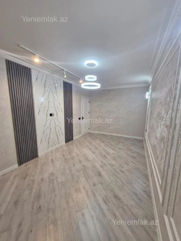 Satılır 4 otaqlı köhnə tikili 90 m²