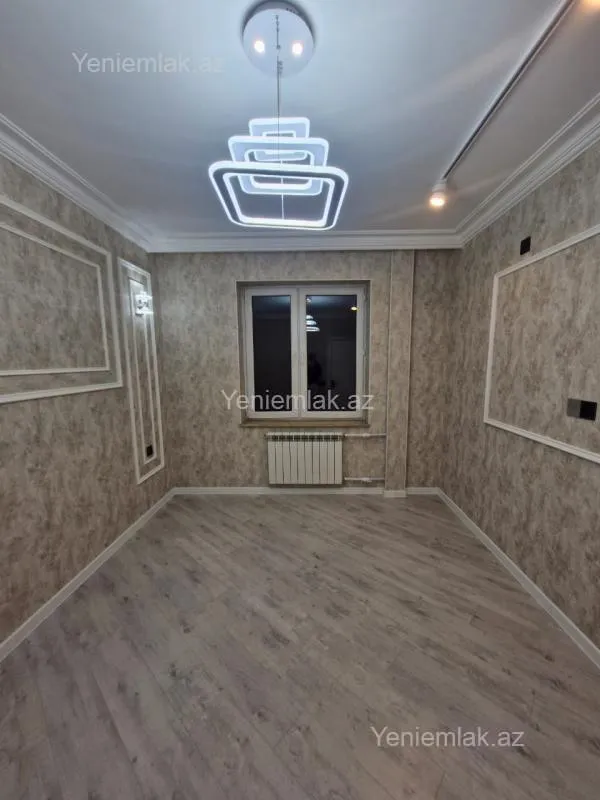 Satılır 4 otaqlı köhnə tikili 90 m²