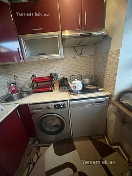Satılır 3 otaqlı köhnə tikili 70 m²