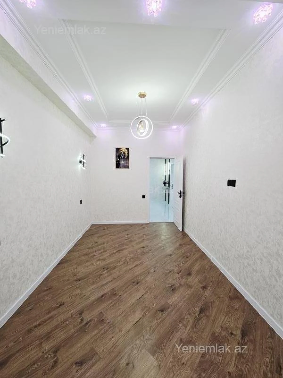 Satılır 3 otaqlı yeni tikili 90 m²