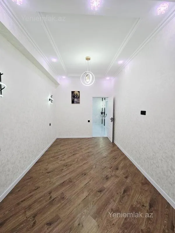 Satılır 3 otaqlı yeni tikili 90 m²