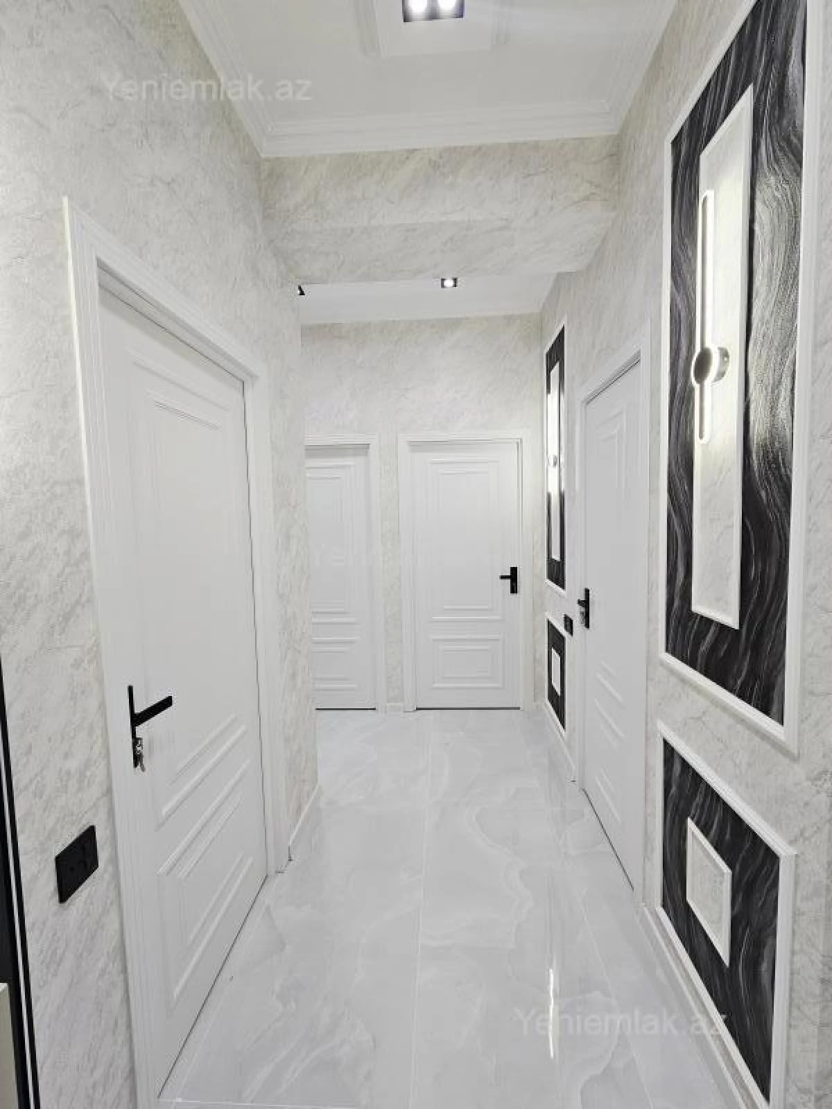 Satılır 3 otaqlı yeni tikili 90 m²