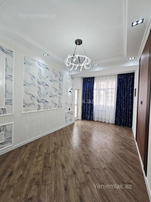 Satılır 3 otaqlı yeni tikili 90 m²