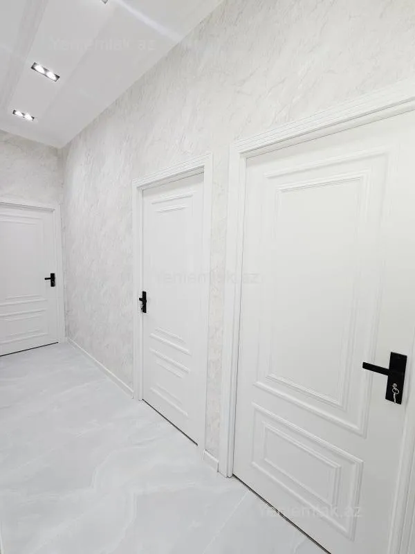 Satılır 3 otaqlı yeni tikili 90 m²