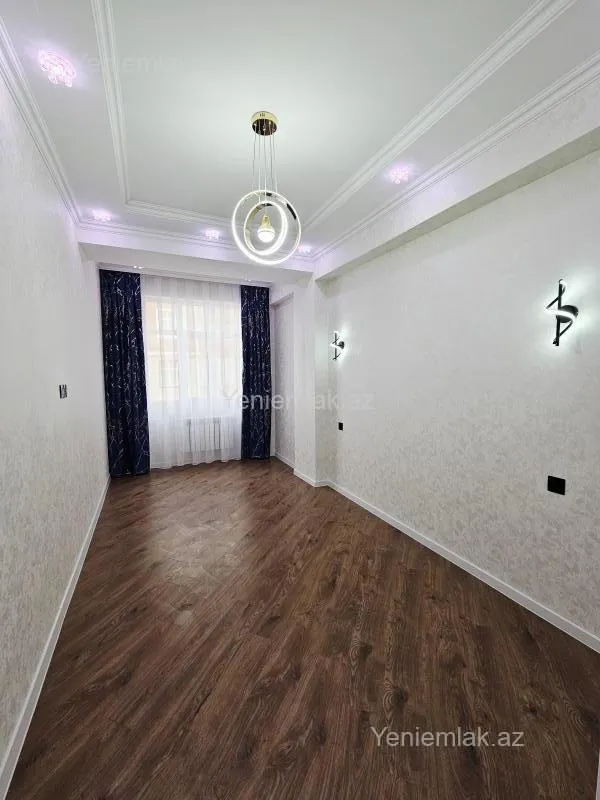Satılır 3 otaqlı yeni tikili 90 m²