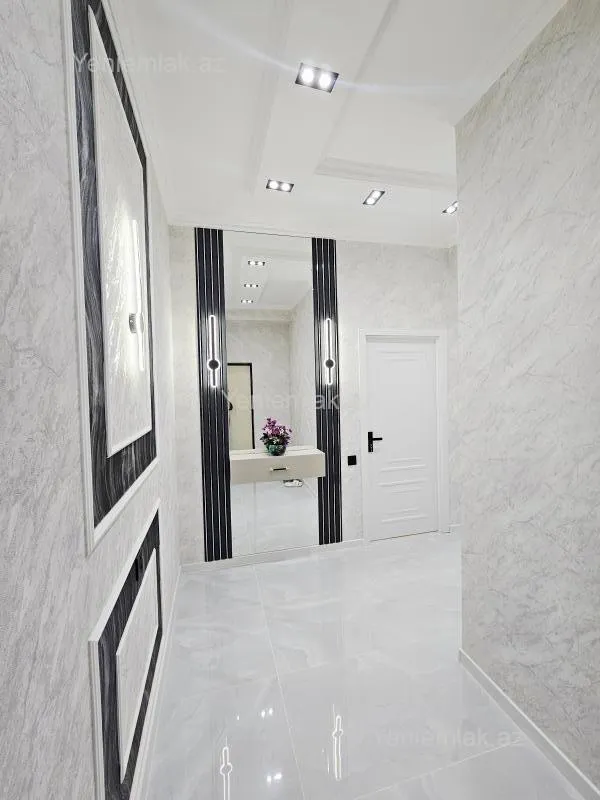 Satılır 3 otaqlı yeni tikili 90 m²
