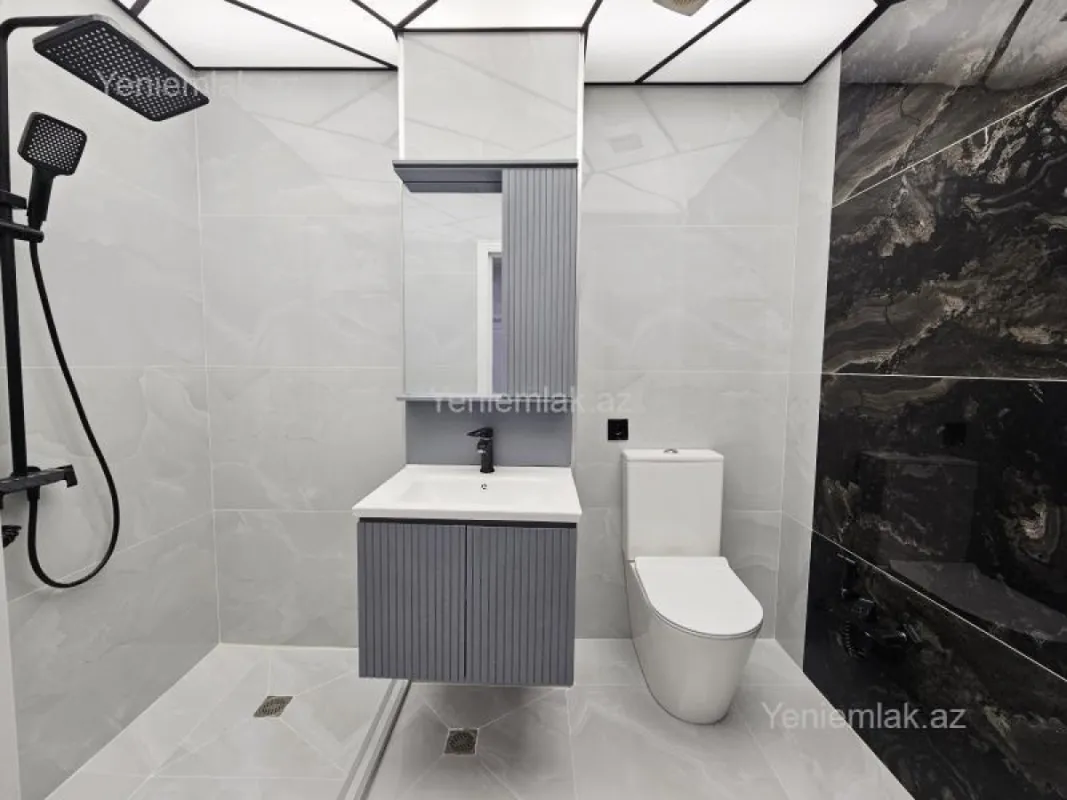 Satılır 3 otaqlı yeni tikili 90 m²