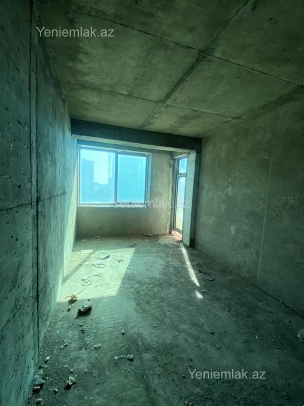 Satılır 4 otaqlı yeni tikili 171 m²