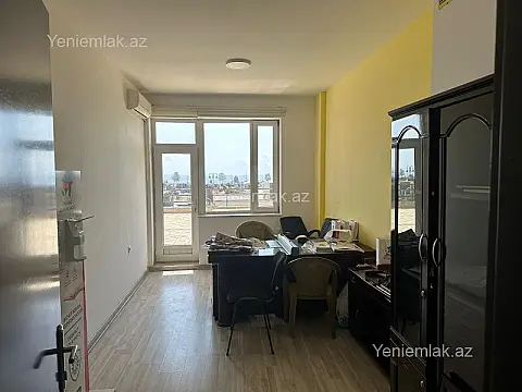 Satılır 10 otaqlı obyekt 400 m²