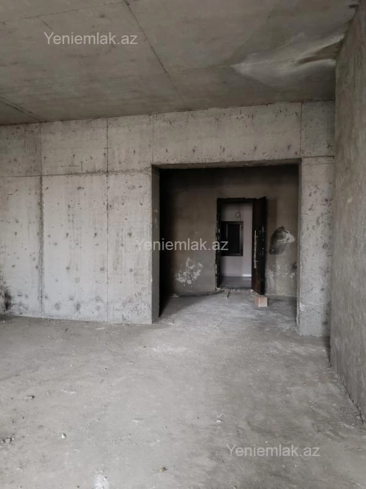 Satılır 2 otaqlı yeni tikili 98 m²