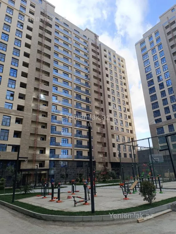 Satılır 2 otaqlı yeni tikili 98 m²