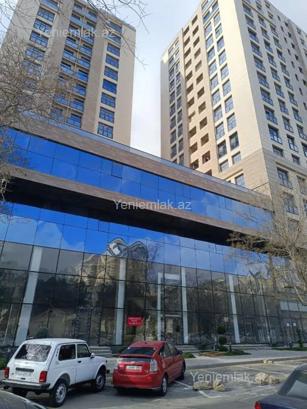 Satılır 2 otaqlı yeni tikili 98 m²