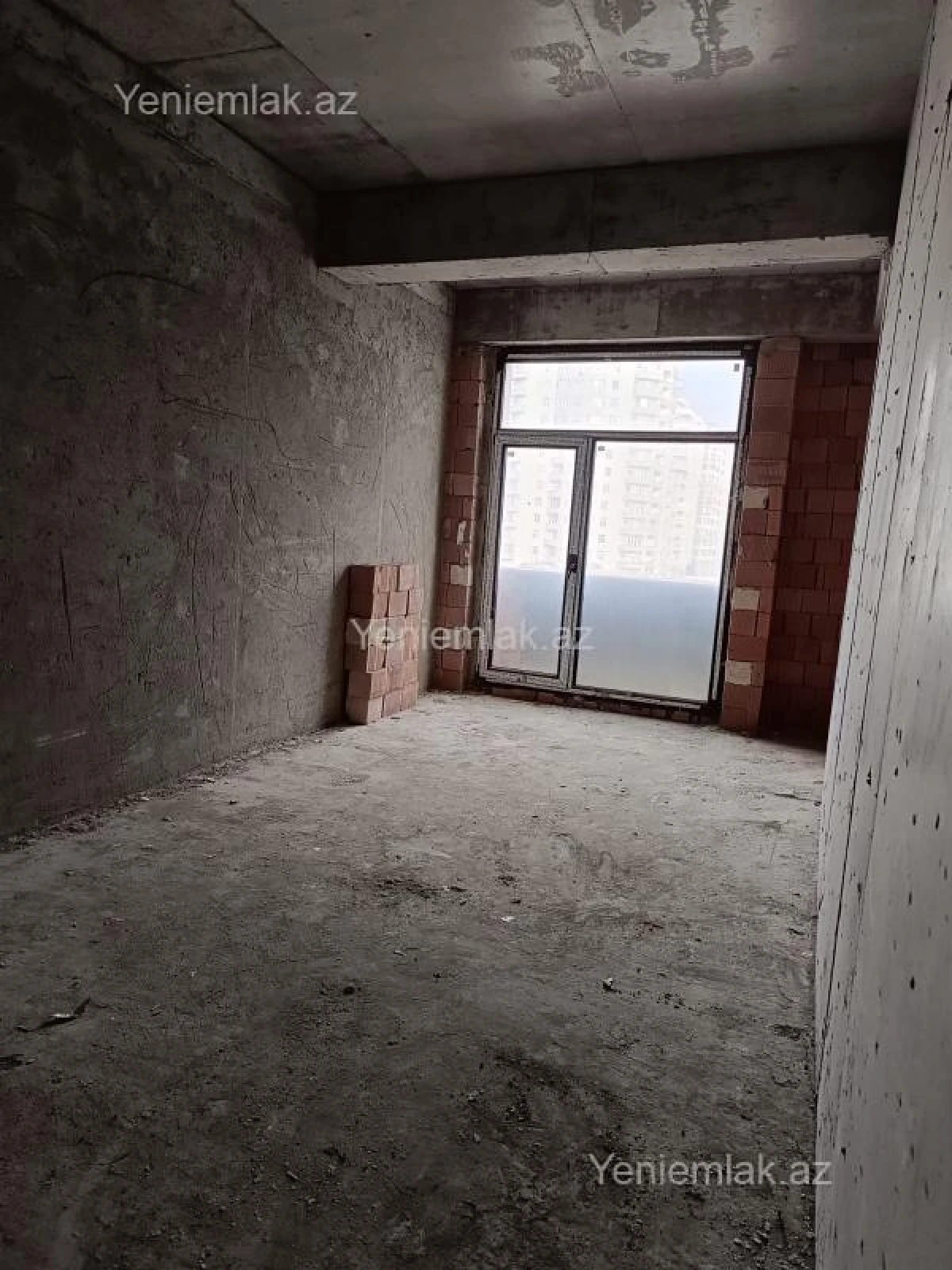 Satılır 2 otaqlı yeni tikili 98 m²