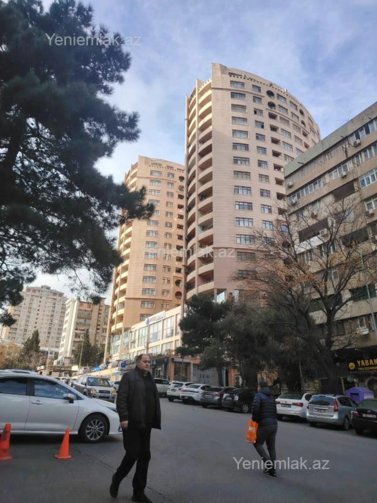 Satılır 4 otaqlı yeni tikili 170 m²
