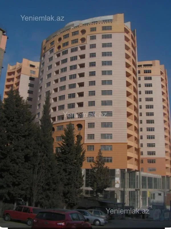 Satılır 4 otaqlı yeni tikili 170 m²