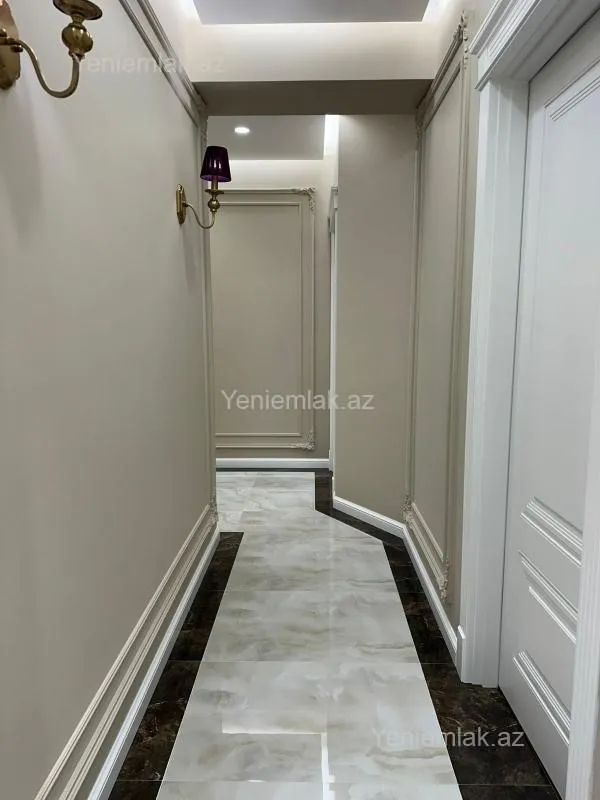 Satılır 3 otaqlı yeni tikili 78 m²