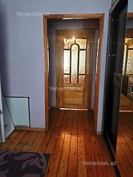 Satılır 2 otaqlı köhnə tikili 55 m²