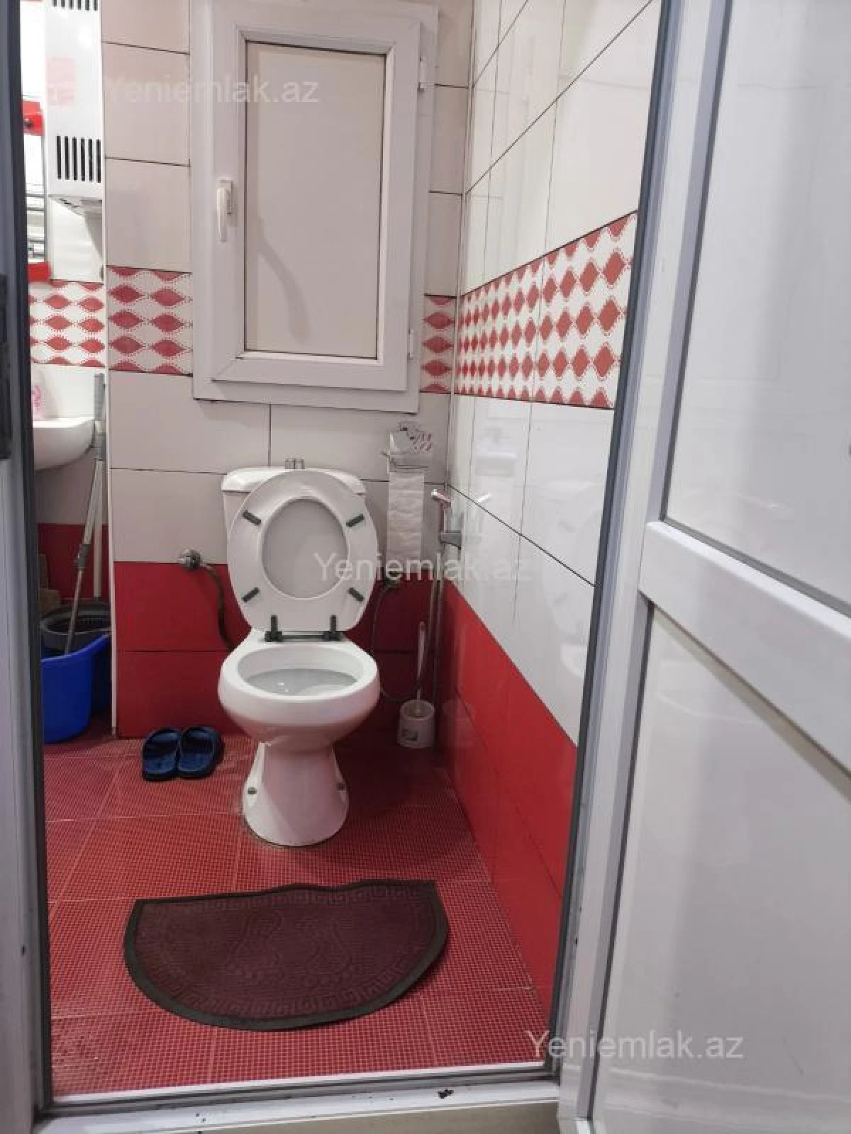 Satılır 2 otaqlı köhnə tikili 55 m²