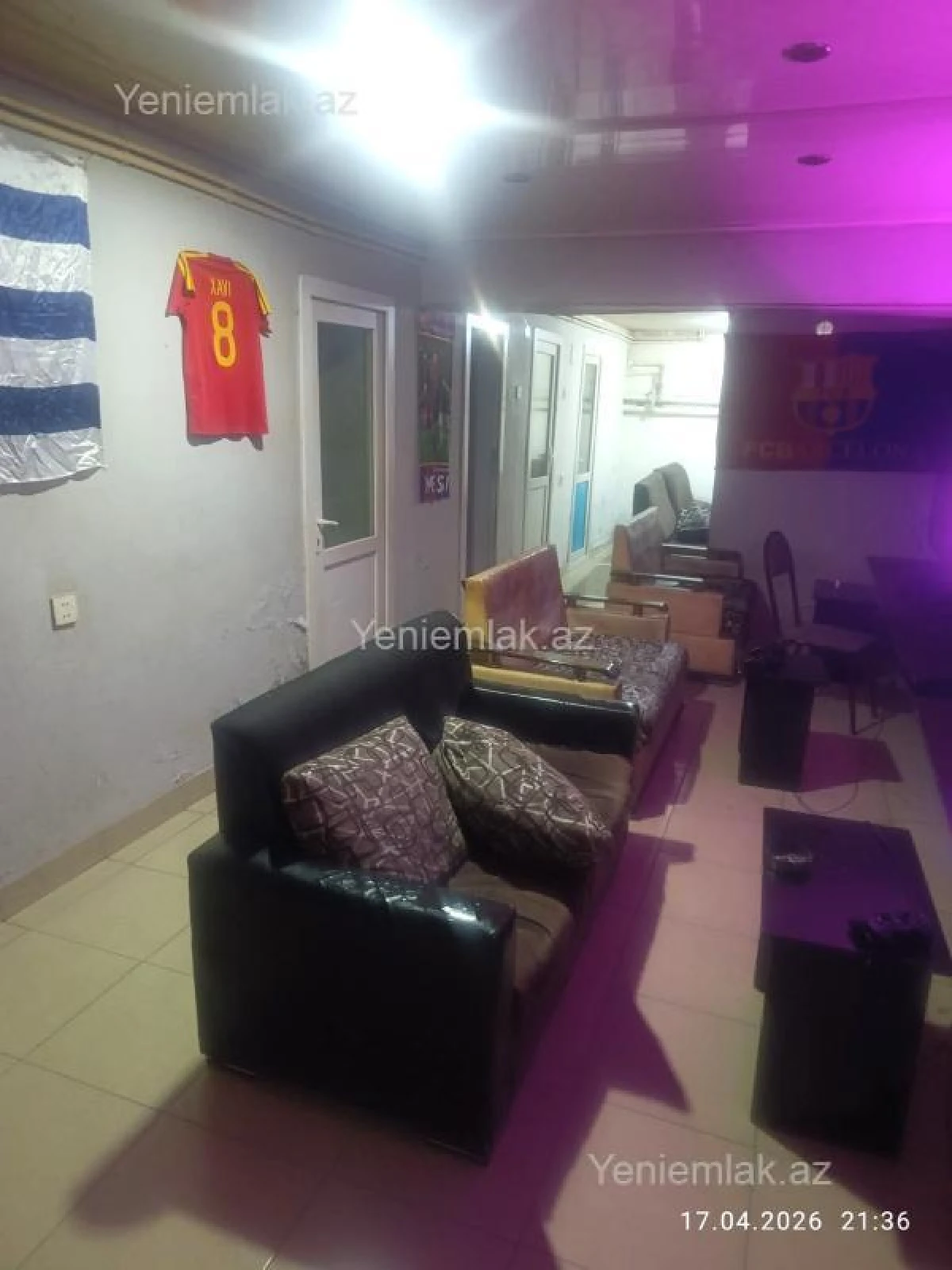 Satılır 2 otaqlı köhnə tikili 55 m²