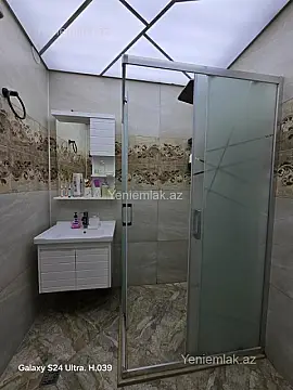 Satılır 4 otaqlı köhnə tikili 85 m²