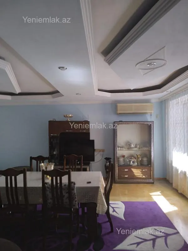 Satılır 4 otaqlı həyət evi 100 m²