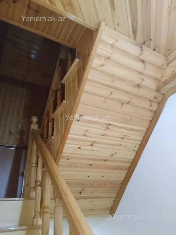 Satılır 4 otaqlı həyət evi 100 m²