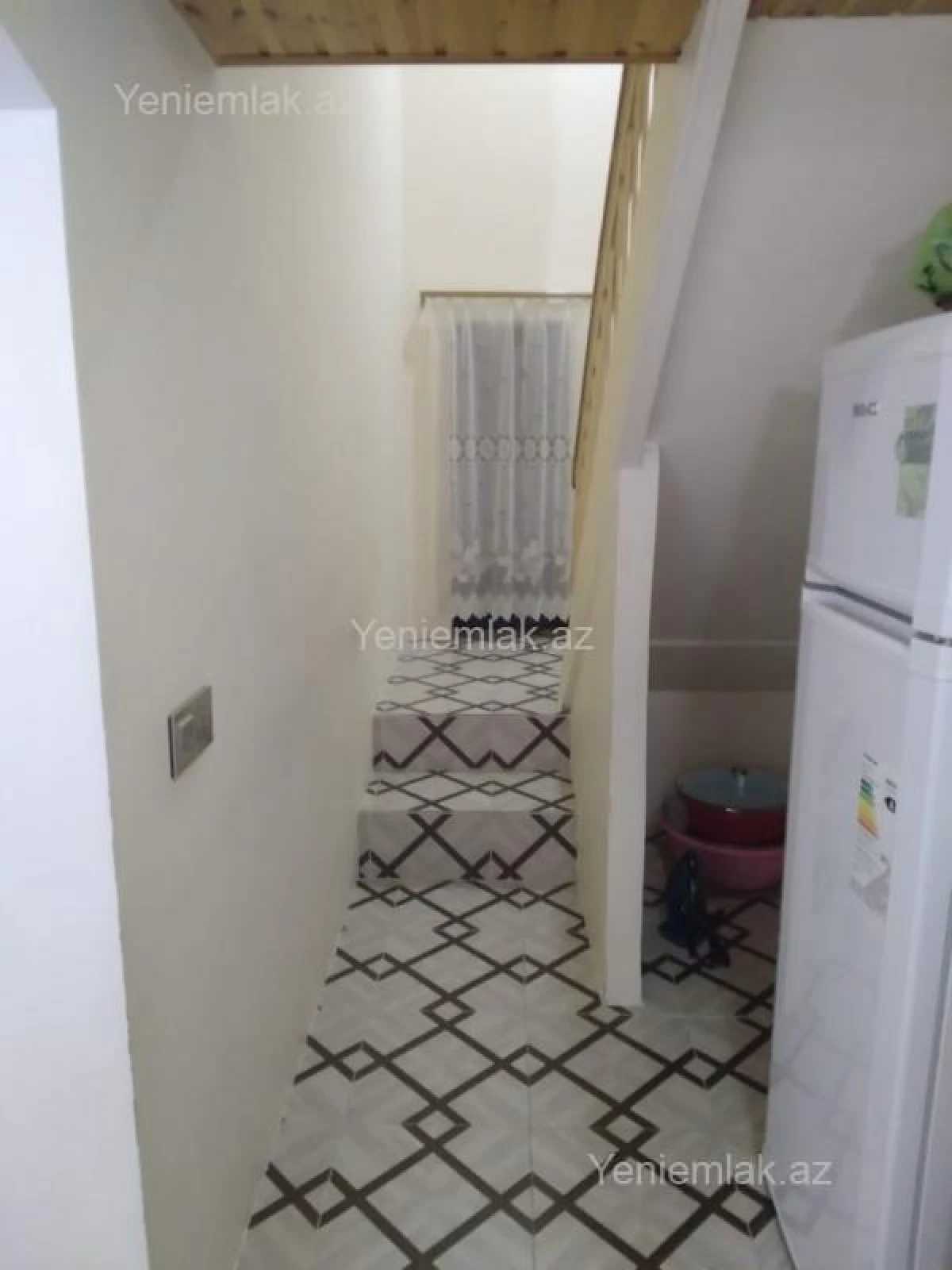 Satılır 4 otaqlı həyət evi 100 m²