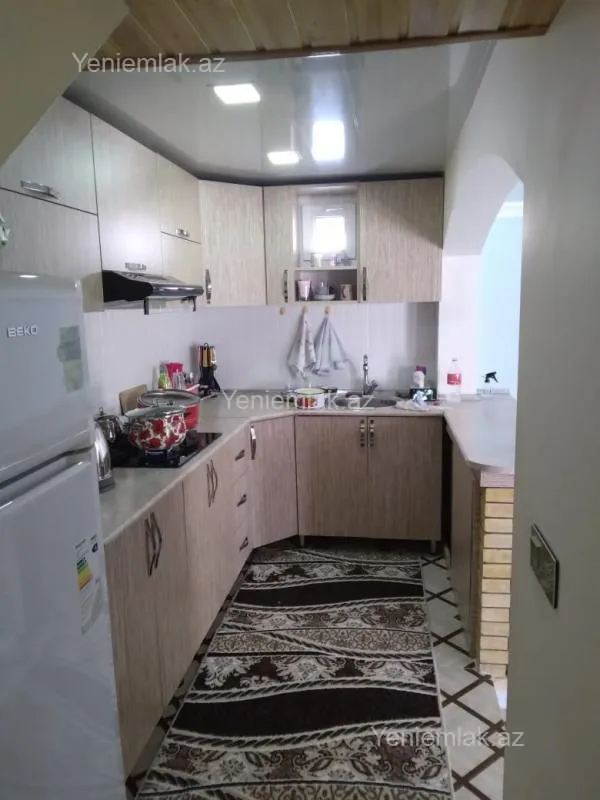 Satılır 4 otaqlı həyət evi 100 m²