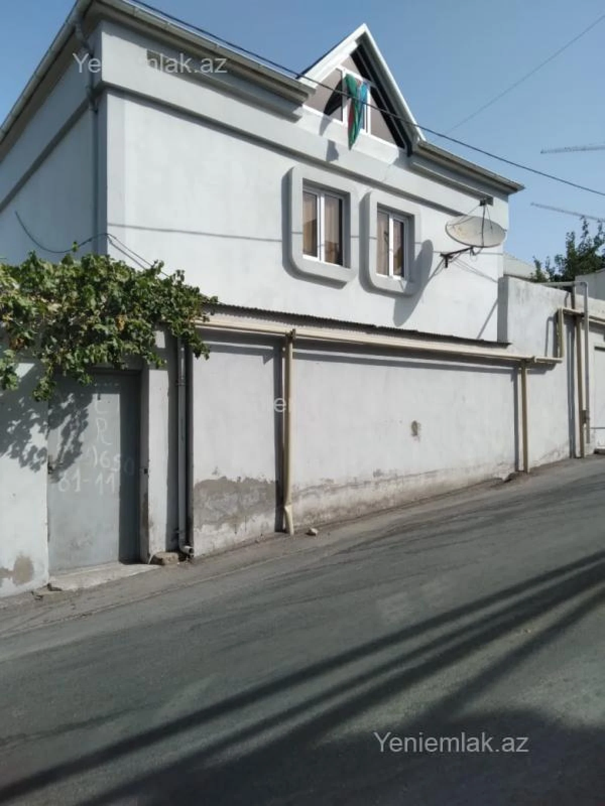 Satılır 4 otaqlı həyət evi 100 m²