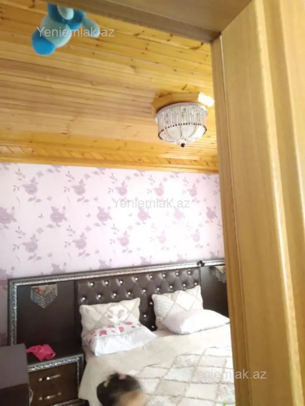 Satılır 4 otaqlı həyət evi 100 m²