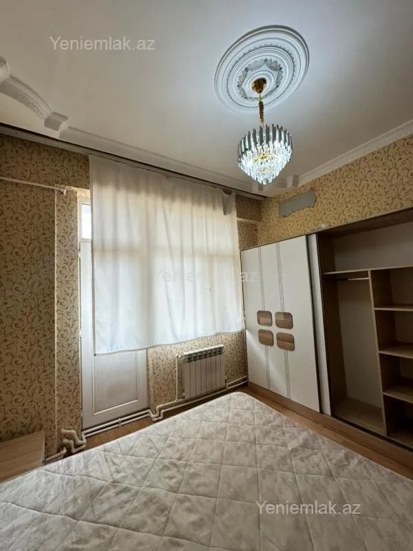 Satılır 2 otaqlı yeni tikili 70 m²