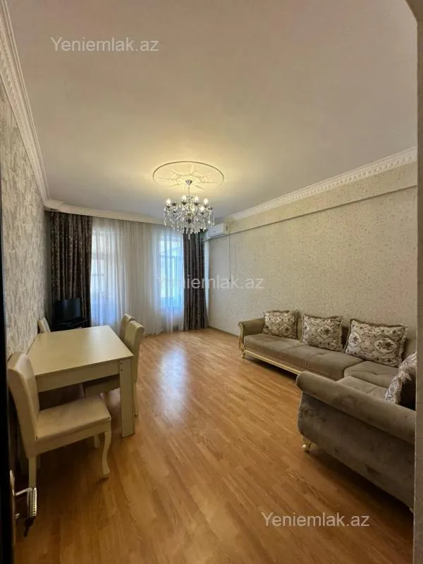 Satılır 2 otaqlı yeni tikili 70 m²