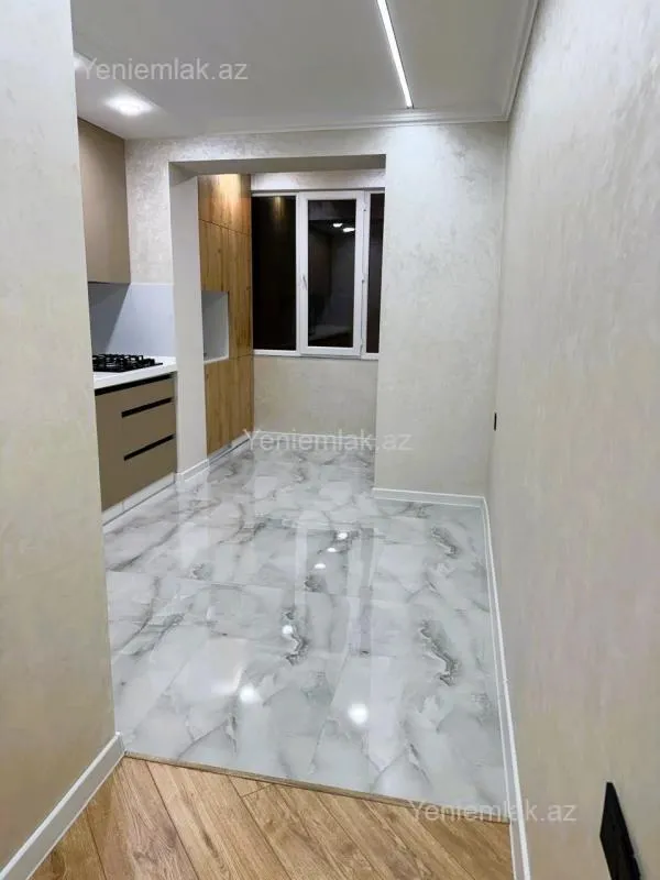 Satılır 3 otaqlı köhnə tikili 85 m²