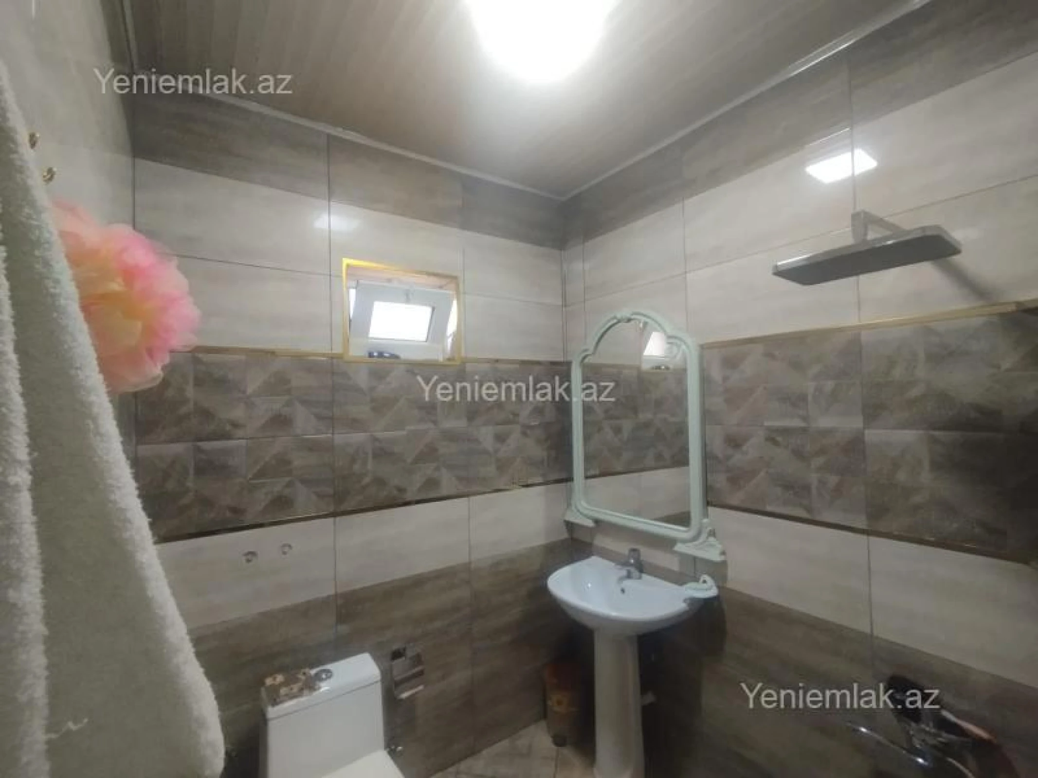 Satılır 4 otaqlı həyət evi 115 m²