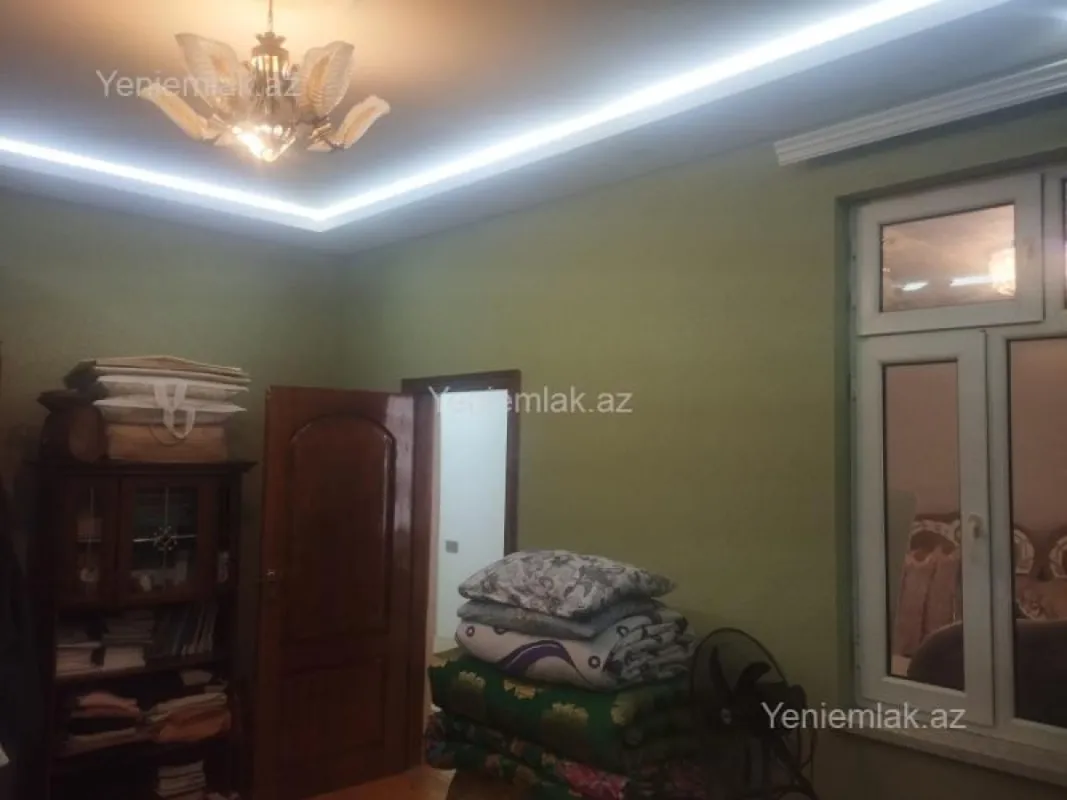 Satılır 4 otaqlı həyət evi 115 m²