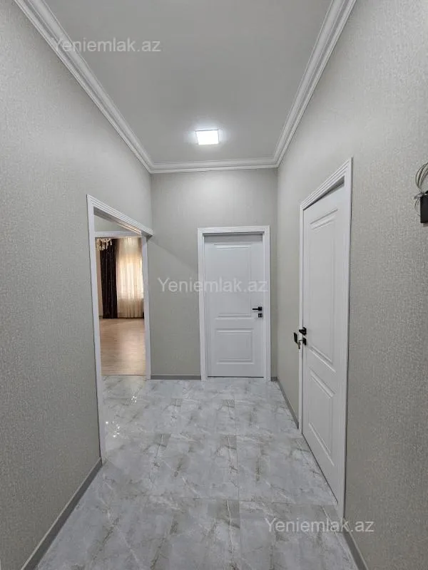 Satılır 3 otaqlı yeni tikili 73 m²