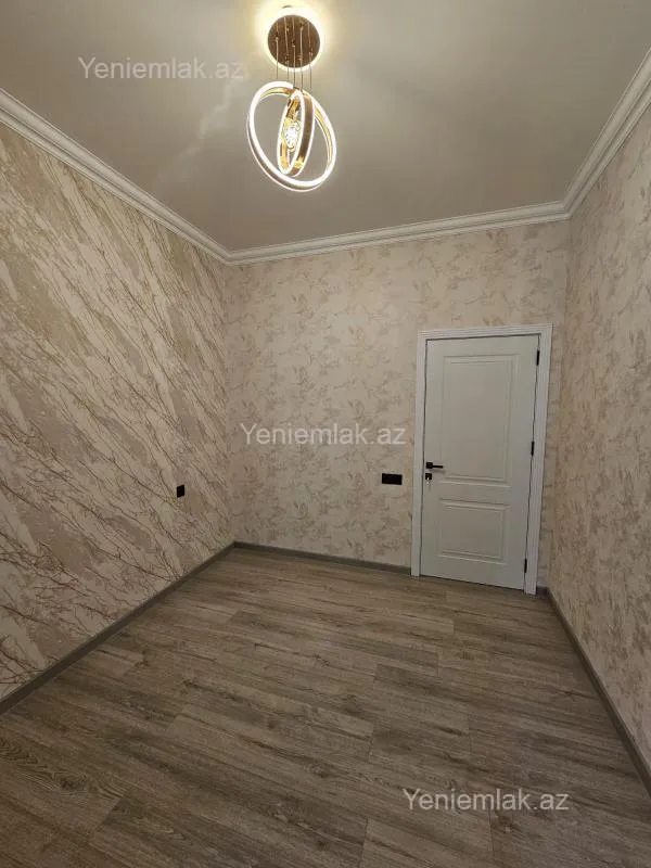 Satılır 3 otaqlı yeni tikili 73 m²