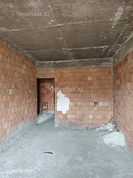 Satılır 3 otaqlı yeni tikili 75 m²