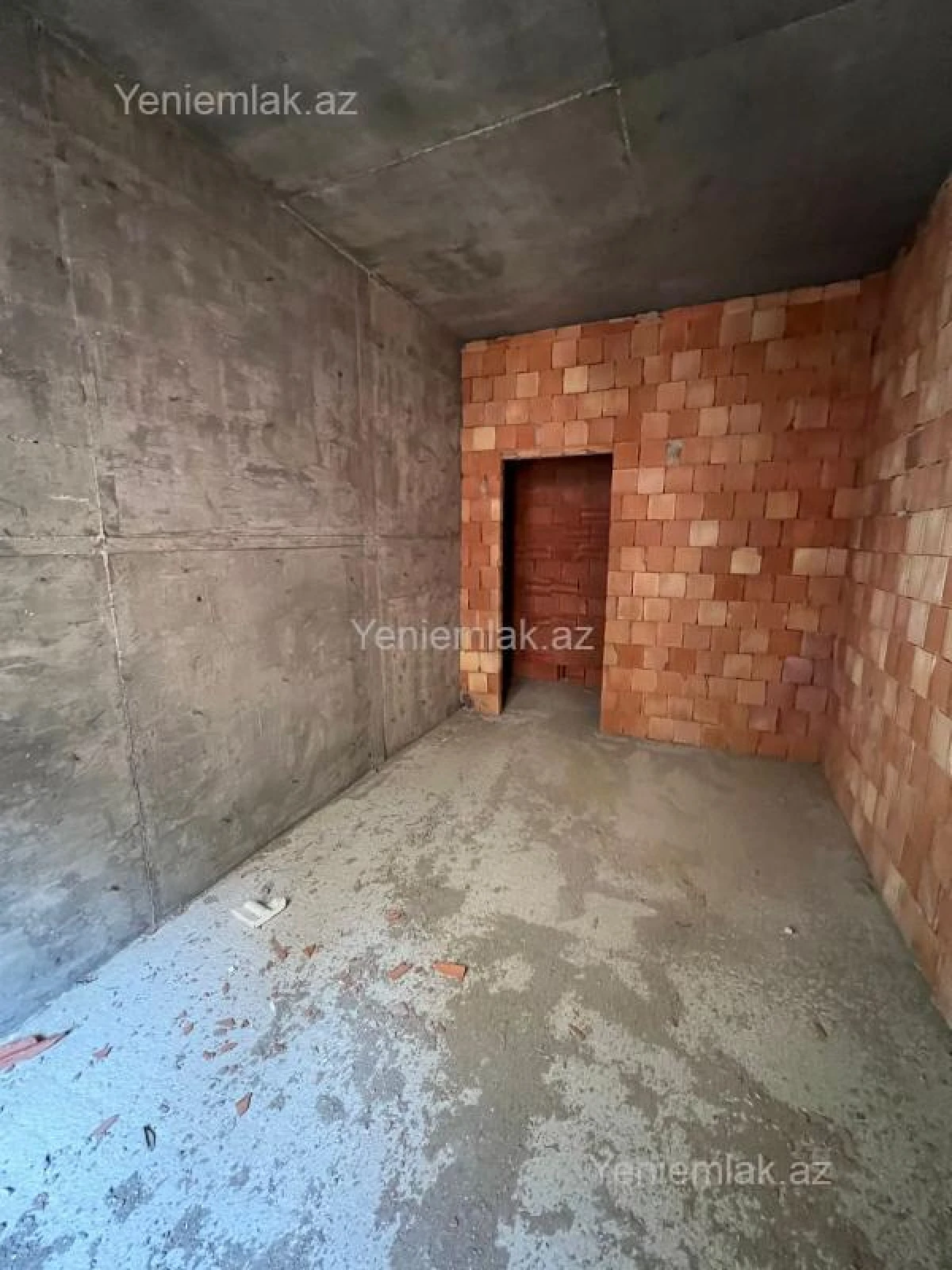 Satılır 3 otaqlı yeni tikili 75 m²