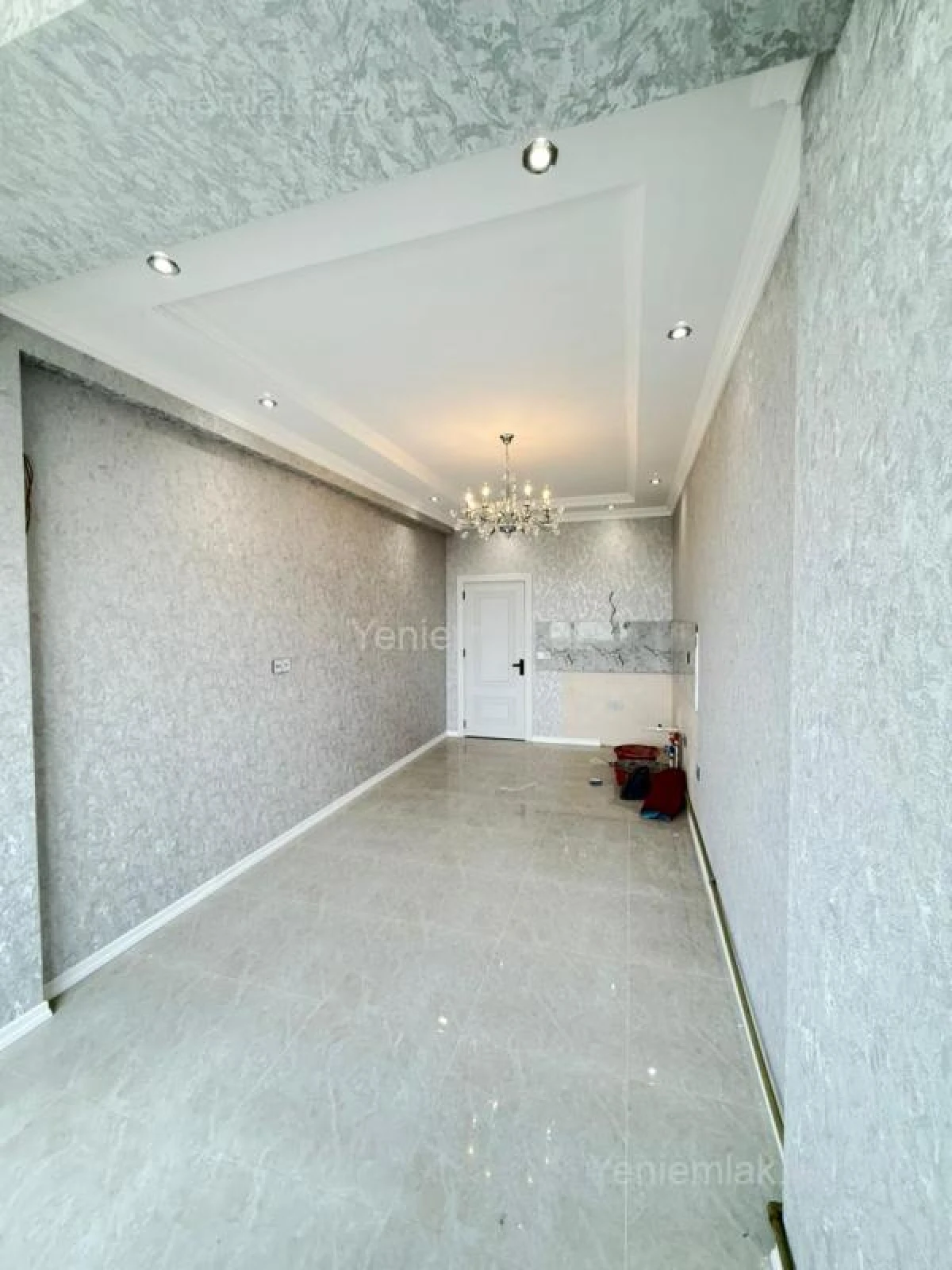 Satılır 3 otaqlı yeni tikili 84 m²