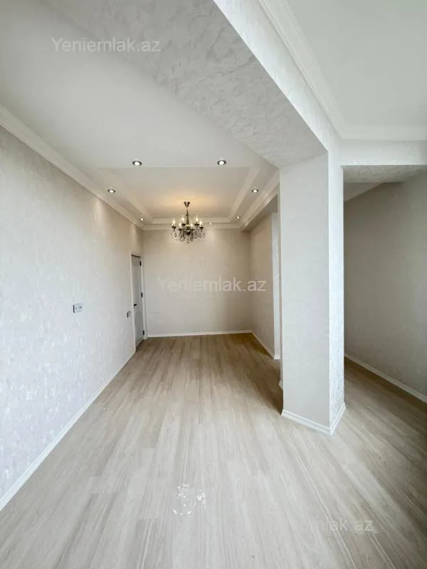 Satılır 3 otaqlı yeni tikili 84 m²