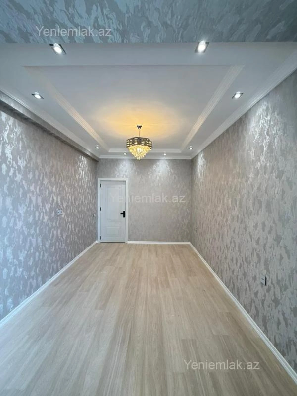 Satılır 3 otaqlı yeni tikili 84 m²